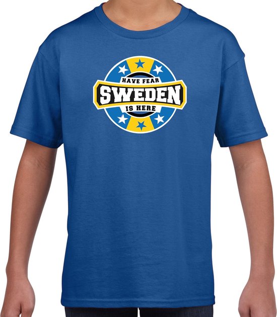 Have fear Sweden is here t-shirt met sterren embleem in de kleuren van de Zweedse vlag - blauw - kids - Zweden supporter / Zweeds elftal fan shirt / EK / WK / kleding 158/164