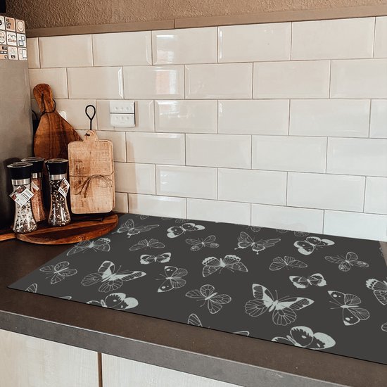 KitchenYeah® Inductie beschermer 83x51.5 cm - Vlinders - Retro - Design - Kookplaataccessoires - Afdekplaat voor kookplaat - Inductiebeschermer - Inductiemat - Inductieplaat mat