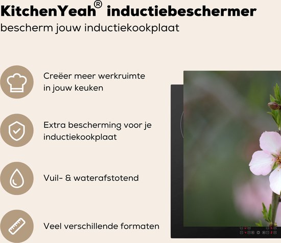 KitchenYeah® Inductie beschermer 58.3x51.3 cm - Bloem van de amandel - Kookplaataccessoires - Afdekplaat voor kookplaat - Inductiebeschermer - Inductiemat - Inductieplaat mat