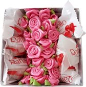 Valentijns dag cadeau-chocoladedoos met bloemen (L10x B 10 x H10 cm)