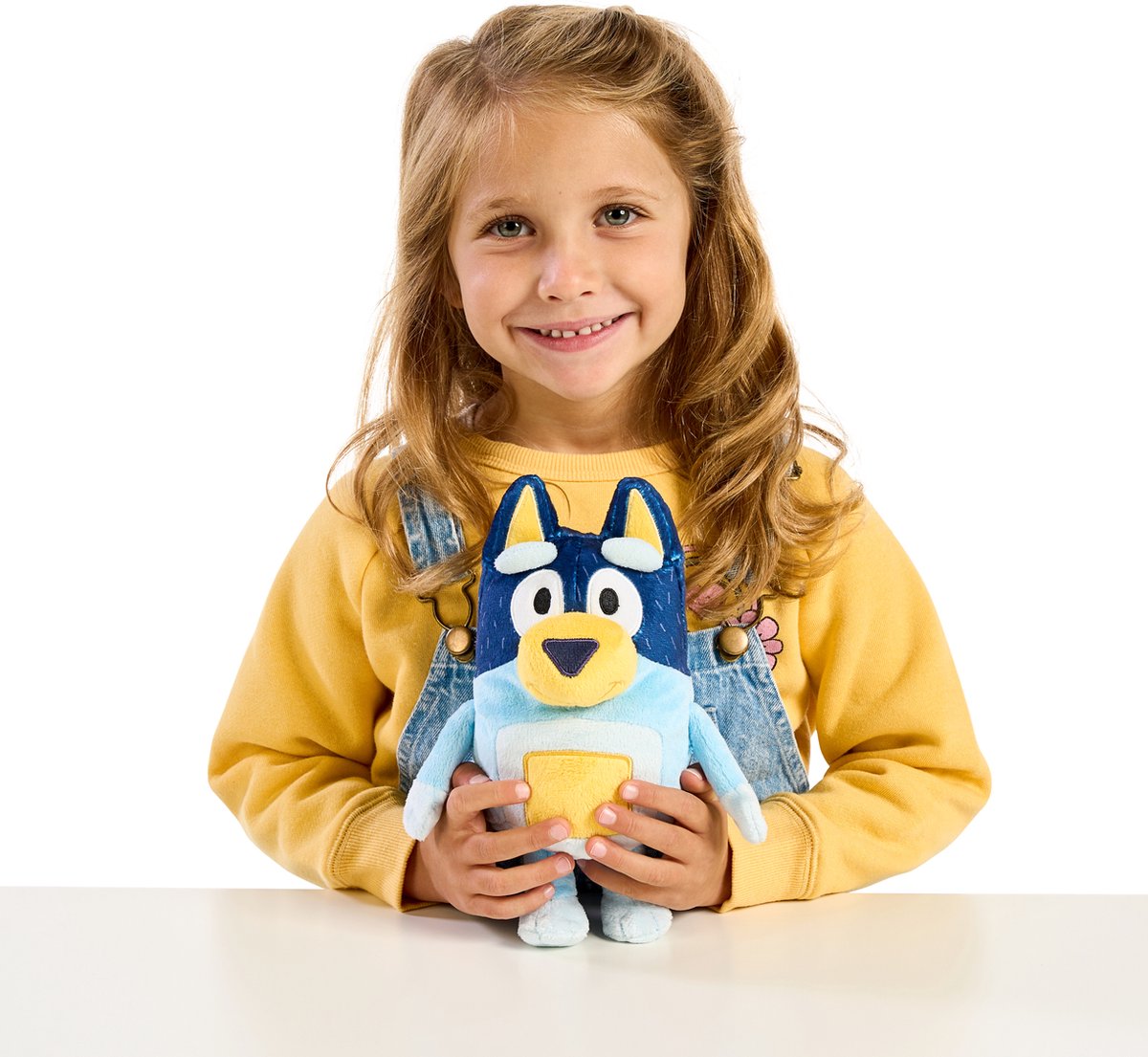 BLUEY - Kleine pluchen Bandit Knuffel — afbeelding 4