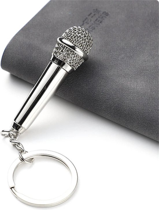 Microfoon Sleutelhanger - Mic Keychain - Microphone Sleutel Hanger - Cadeau Muzikant - Zanger - Zangeres - Zingen - Mini - Zilver