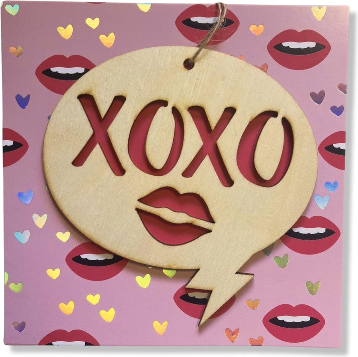 Luxe Valentijn Wenskaart Met Houten Ornament - XOXO - 14x14cm