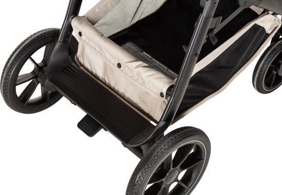 Qute Kinderwagen Q-Journey Taupe - Zwart Frame van Qute — afbeelding 3