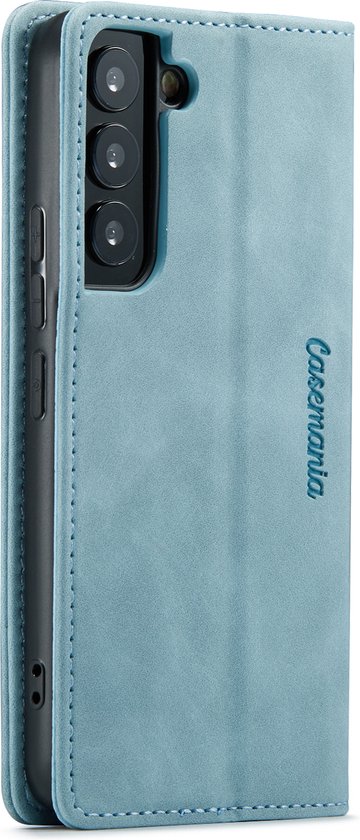 Aqua blauwe telefoonhoes, open aan de zijkant, met zicht op de drievoudige camera.