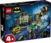LEGO DC Batman La Batcave avec Batman Batgirl et le Joker - 76272