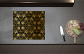 Inductieplaat Beschermer - Borden met Gouden Geometrische Print - 57x51 cm - 2 mm Dik - Inductie Beschermer - Bescherming Inductiekookplaat - Kookplaat Beschermer van Wit Vinyl