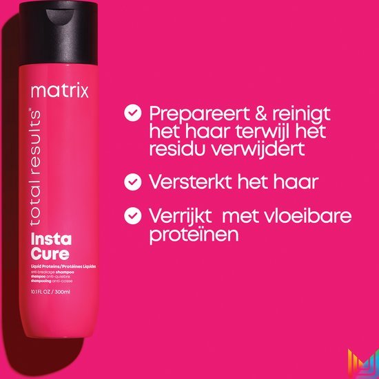 Bouteille de shampooing Matrix Instacure. Prépare, nettoie, élimine les résidus, renforce les cheveux et enrichit en protéines liquides.