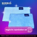 Twee blauwe microvezeldoeken met NIMBUS labels, met glinsterende effecten.