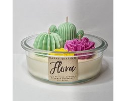 Flora geurkaars - Tropical en vanille geur - 275 gram - 14 x 5 cm - Tropical Vanilla - Geurkaars - Kaars - Soja was - Soy wax – Handgemaakt – Cadeau – Geschenk – Duurzaam Flora geurkaars - Tropical en vanille geur - 275 gram - 14 x 5 cm - Tropical Vanilla - Geurkaars - Kaars - Soja was - Soy wax – Handgemaakt – Cadeau – Geschenk – Duurzaam