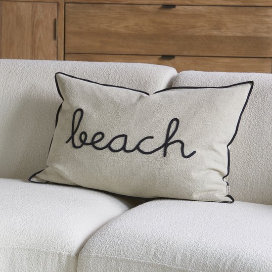 Riviera Maison Kussenhoes 65x45 Beige met tekst zwarte velvet details - Beach sierkussen rechthoek