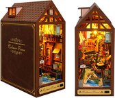 CNL Sight Boek Nook Kit - 3D Houten Boek Stand Puzzel - DIY Miniatuur Huis Kit Boek Nook- Model Bouwpakket met Lichten - DIY Poppenhuis Kits voor Kinderen en Volwassenen - Cadeau voor Verjaardag Thanksgiving Day Kerstmis (Colmar Town)