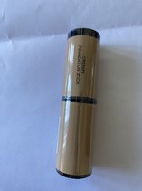Douglas Stick Foundation No. 02 - Light Beige 11,5 ml