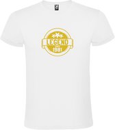 Wit T-Shirt met “Legend sinds 1981 “ Afbeelding Goud Size XXXL