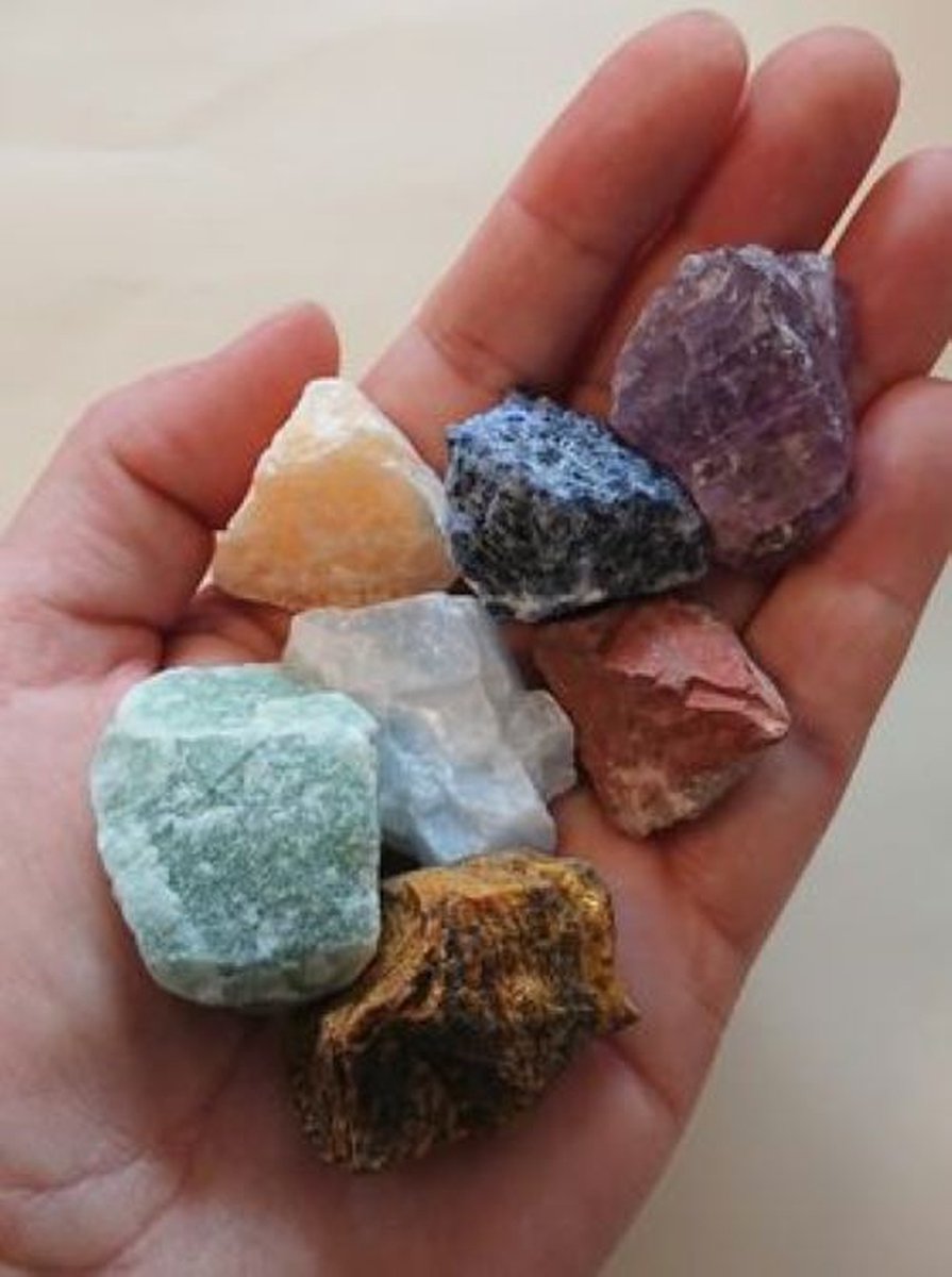 Chakra Set - Edelstenen - Kristallen - Mineralen - 7 Chakra's - Amethist - Sodaliet - Blauwe Calciet - Groene Aventurijn - Tijgeroog - Oranje Calciet - Rode Jaspis - Ruwe Stenen