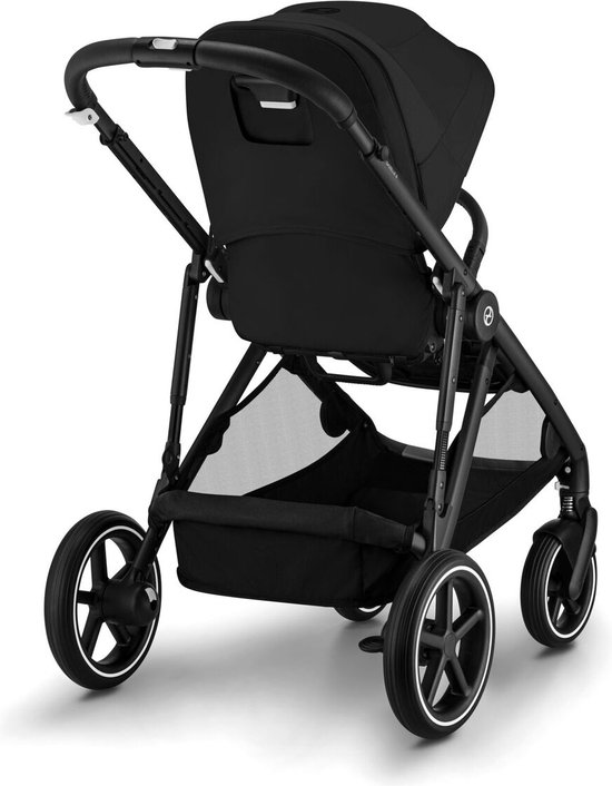 Zwarte Cybex Gazelle S kinderwagen met stoel naar achteren gericht.