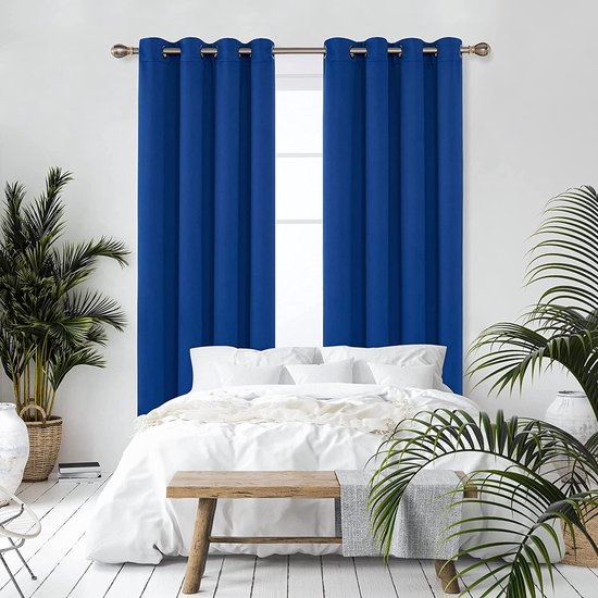 Deconovo Verduisterende Gordijnen met Ringen – Kant en Klaar Thermische Gordijnen voor Slaapkamer en Woonkamer, Donkergrijs, 132x183 cm (2 stuks