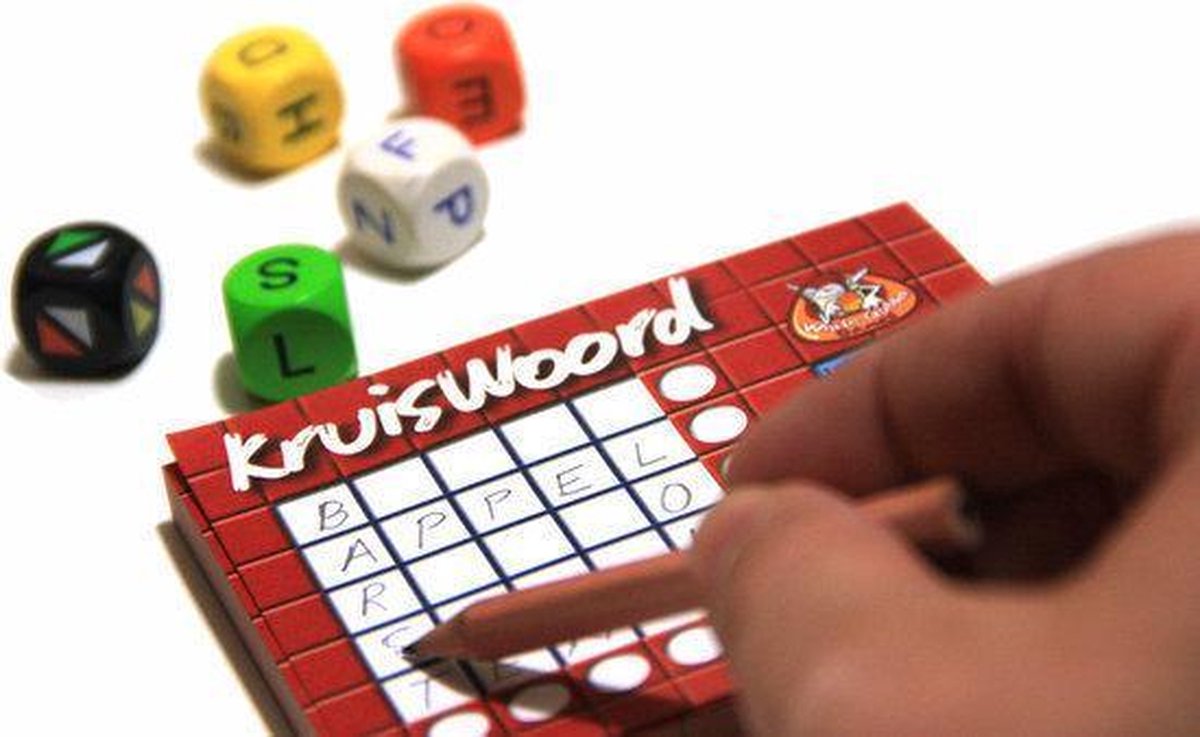 Educatief Spel Voor Creatieve Kinderen. Papiersnijden En Plakken. Een Educatief Spel Voor Creatieve Kinderen. Papiersnijden En Plakken. Een