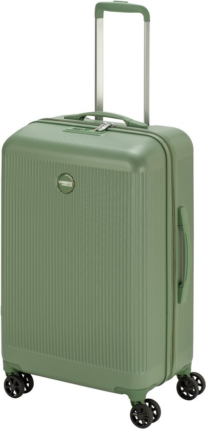 Groene koffer met handvat, rits, vier wielen en gestreept patroon.