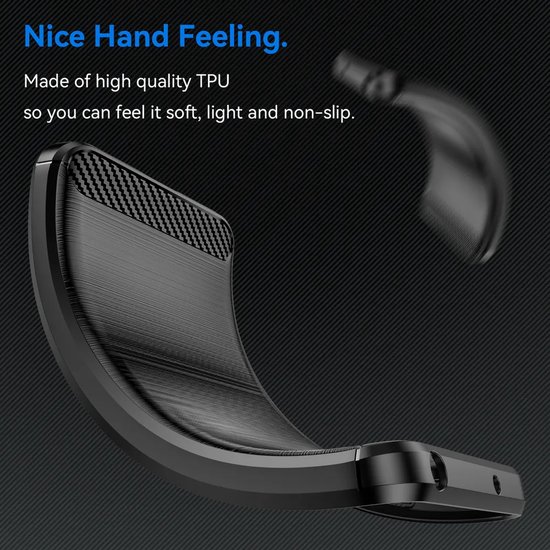 Zwart telefoonhoesje met geborsteld metaal en carbon look, dat zacht, licht en antislip aanvoelt.