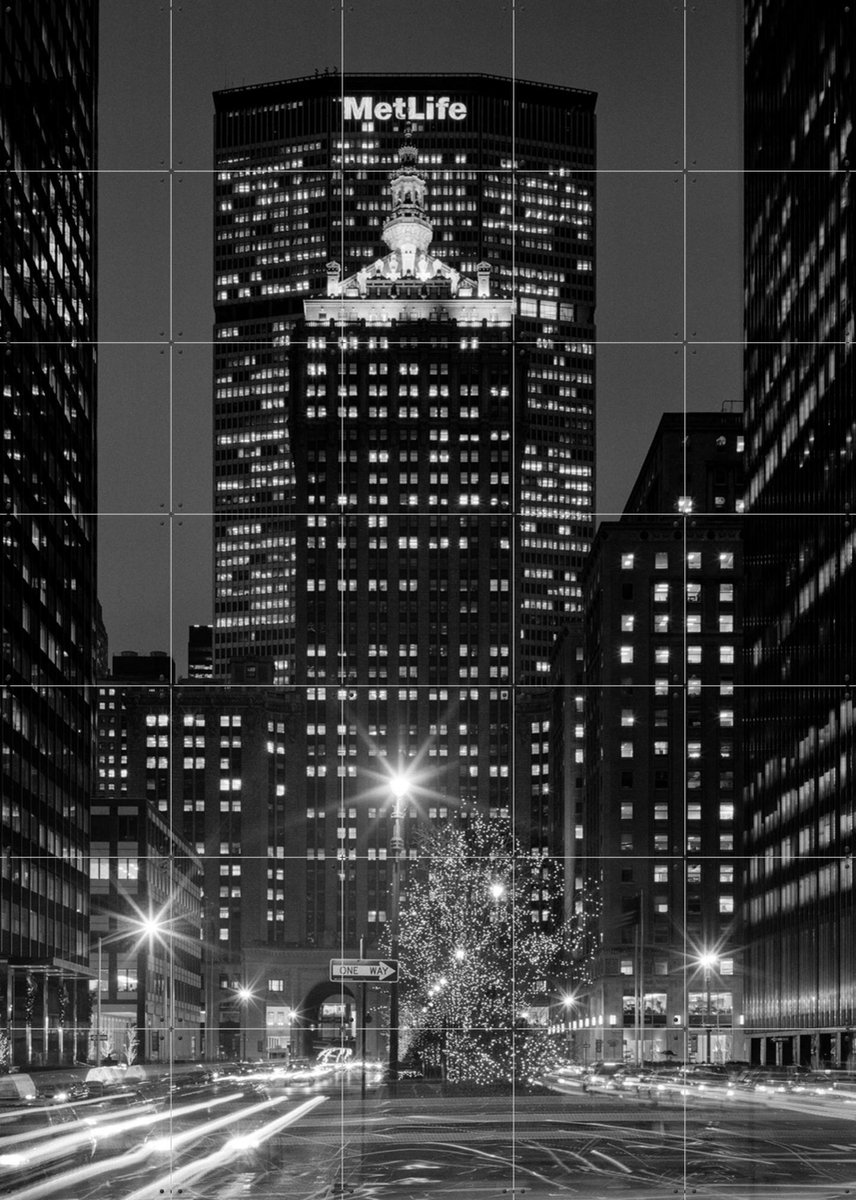 IXXI Metlife by Night, Teun Voeten - 100 x 140 cm - Gratis ophangtool - Grote wanddecoratie en posters - Fotografie, Architectuur