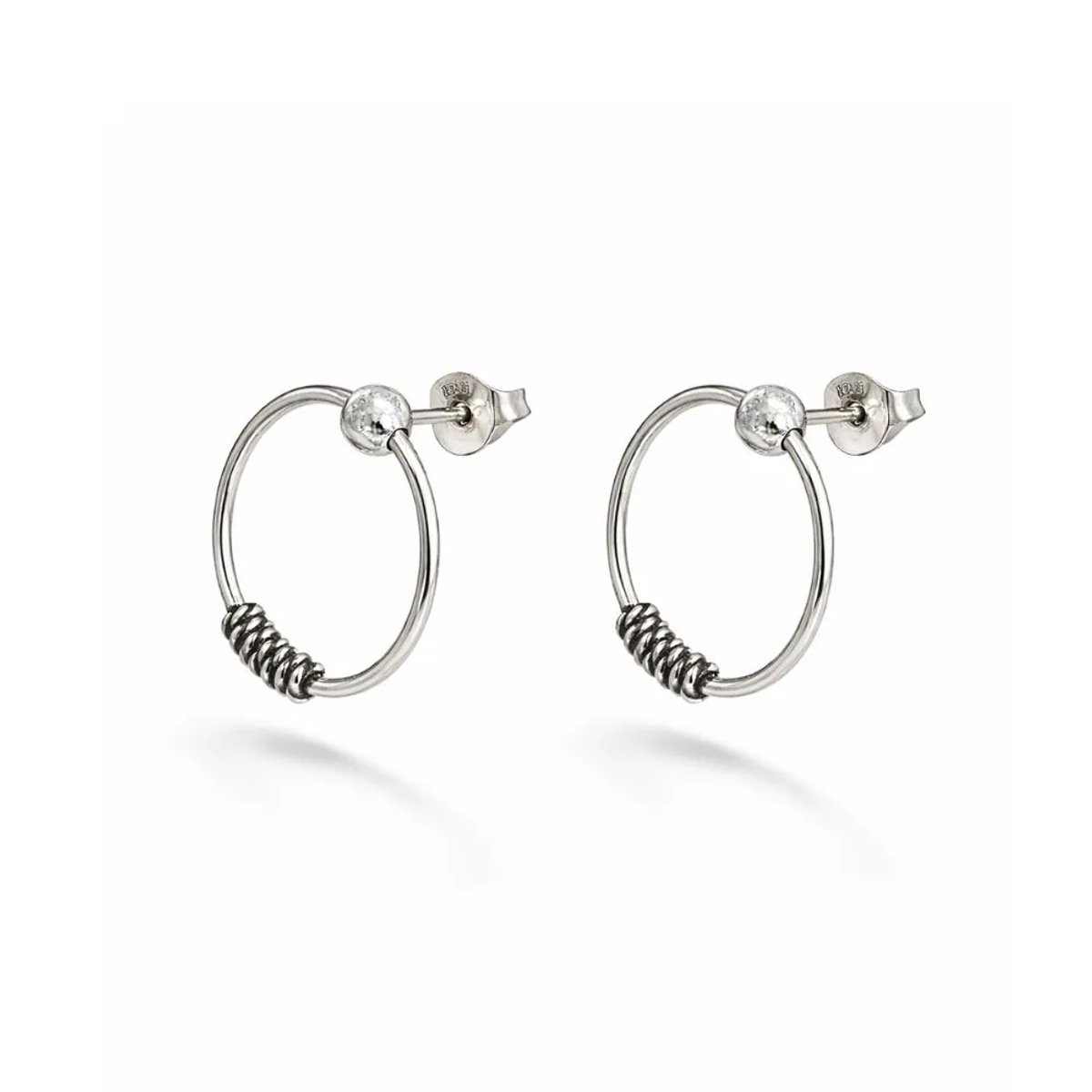 Bali hoop studs zilver