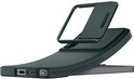 Groen Spigen Optik Armor hoesje voor Samsung Galaxy S26 Ultra, camera-unit opklapbaar.