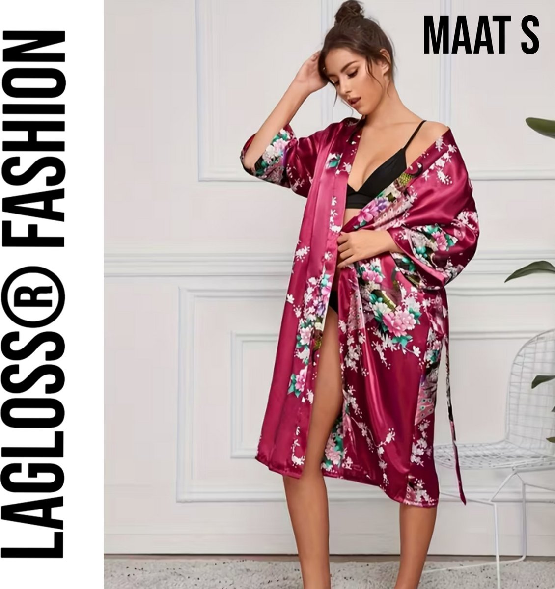 LaGloss® Lange Damesbadjas Karmozijnrood met Bloemen- en Pauwenprint – Ochtendjas – Nachtkleding – Maat S