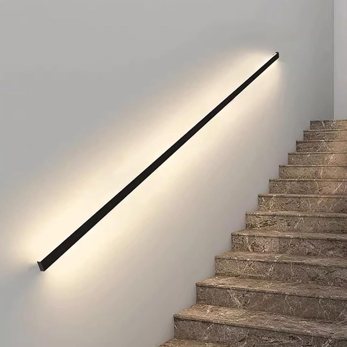LED Trapleuning Verlichting - Muurverlichting Trappen - Veiligheid Verhogend - Met Bewegingssensor - 2 Meter - Zwart