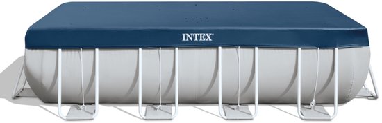 Donkerblauw Intex afdekzeil voor een rechthoekig frame zwembad.