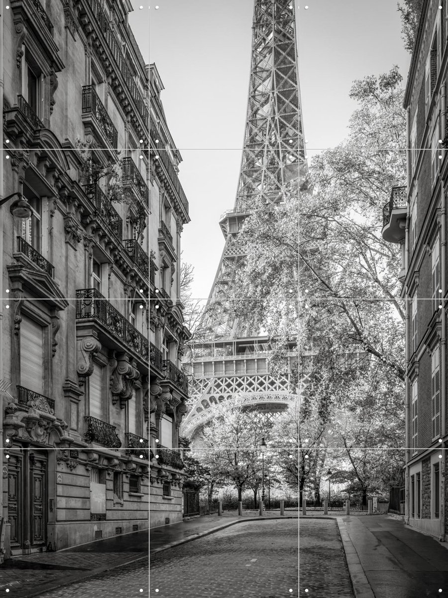 IXXI Rue de l'Université with Eiffel Tower, Paris, France, Jan Becke - 60 x 80 cm - Gratis ophangtool - Grote wanddecoratie en posters - Fotografie