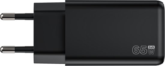 Zwarte USB-C adapter met "65W GaN" markering.