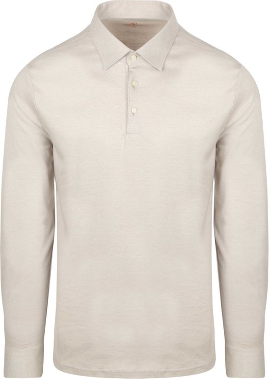 Close-up van een beige longsleeve poloshirt van Desoto.