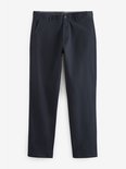 Marineblauwe chinobroek met knoopsluiting en rechte pasvorm.