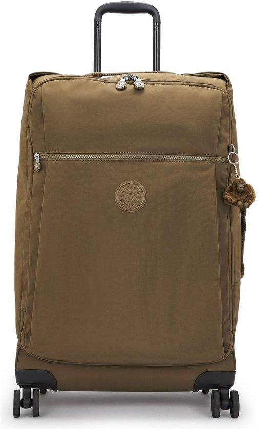 Donkergroene Kipling trolley met vier wielen en een uitschuifbaar handvat. Verkrijgbaar met een bruine aap-sleutelhanger.