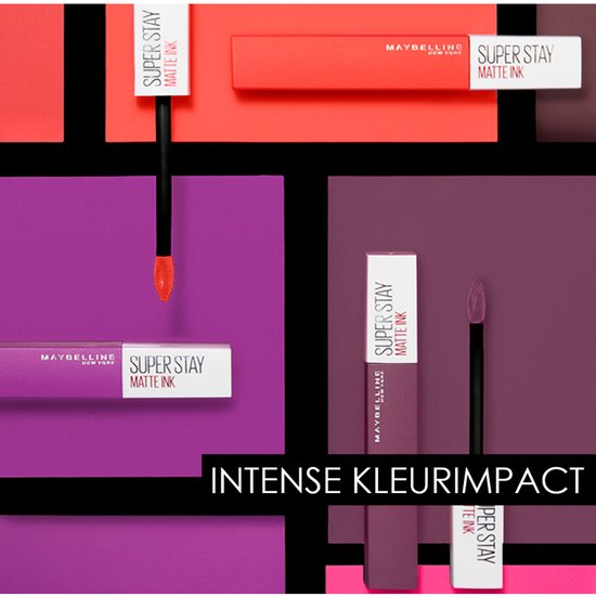 Verpakkingen van Maybelline SuperStay Matte Ink lippenstift in verschillende kleuren.