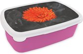 Broodtrommel Roze - Lunchbox - Brooddoos - Bloemen - Oranje - Zwart - Wit - 18x12x6 cm - Kinderen - Meisje