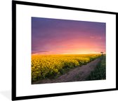 Fotolijst incl. Poster - Bloemen - Weg - Lucht - Geel - Paars - Zonsondergang - Natuur - 80x60 cm - Posterlijst