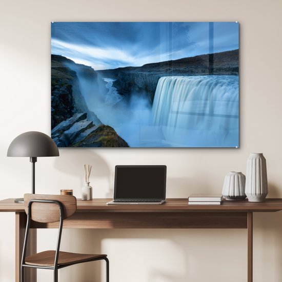 Peinture sur verre - Une large cascade dans le parc national de Vatnajökull en Islande sous un ciel nuageux - 90x60 cm - Peintures sur verre acrylique - Photo sur Glas