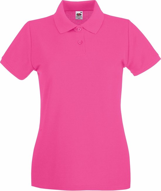 Fuchsia damespoloshirt met korte mouwen, openstaande kraag en knoopsluiting, op een witte achtergrond.