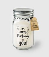 Kaars - Happy birthday to you! - Lichte vanille geur - In glazen pot - In cadeauverpakking met gekleurd lint