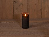 1x Zwarte LED kaarsen / stompkaarsen 15 cm - Luxe kaarsen op batterijen met bewegende vlam