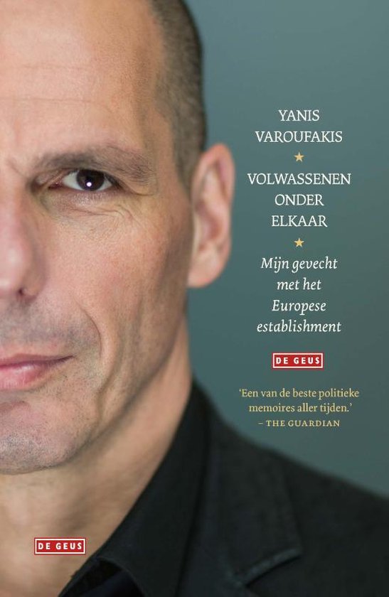 Livre 'Volwassenen onder elkaar' de Yanis Varoufakis, avec un gros plan de son visage.