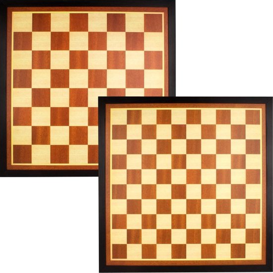 Thumbnail van een extra afbeelding van het spel Compleet Schaakspel - schaakstukken van 8.7 cm en schaakbord van 54 x 54 cm - Luxe mooie houten uitvoering