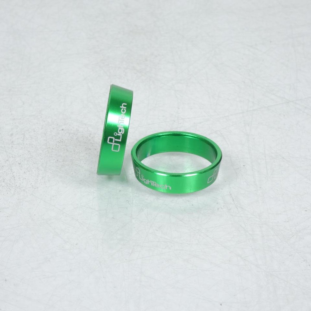 Paire insert vert d'embout guidon Lightech pour moto Yamaha 1000 YZF R1 2015 à 2022 RKTM300 Neuf