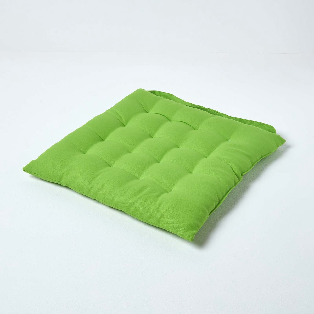 Homescapes stoelkussen – katoenen zitkussen – limegroen – 40x40 cm – met lint – voor eetkamer & buitengebruik