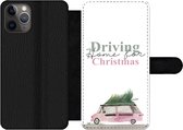 Bookcase Geschikt voor iPhone 11 Pro telefoonhoesje - Kerst - Driving home for Christmas - Auto - Quotes - Spreuken - Met vakjes - Wallet case met magneetsluiting