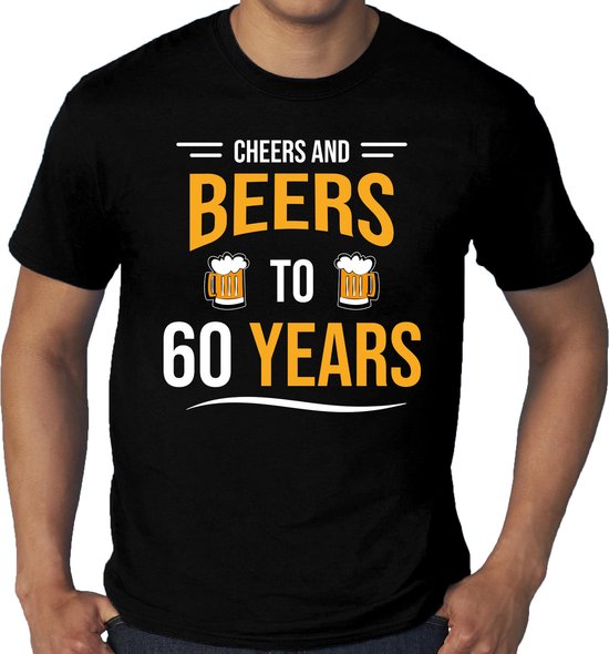 Grote maten Cheers and beers 60 jaar verjaardag cadeau t-shirt zwart voor heren - 60 jaar bier liefhebber verjaardag shirt / outfit XXXL cadeau geven
