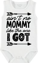 Baby Rompertje met tekst 'Aint no mommy like the one i got' | mouwloos l | wit zwart | maat 62/68 | cadeau | Kraamcadeau | Kraamkado