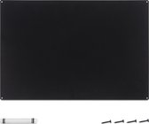 Navaris magnetisch krijtbord met krijt - Memobord 56 x 38 x 0,12 cm - Wandbord met bevestigingsmateriaal - Afwasbaar - Voor aan de wand
